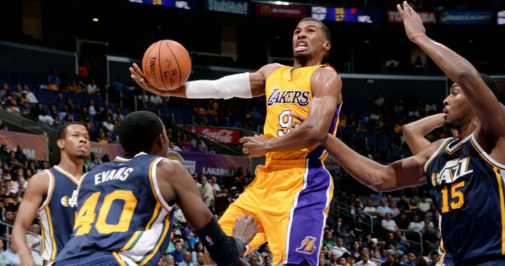 Lakers faz ótimo segundo tempo e vence o Jazz