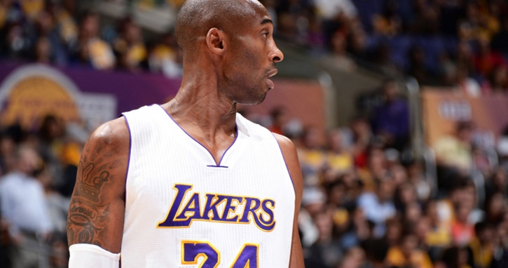 Kobe marca 44 em noite de mais uma derrota