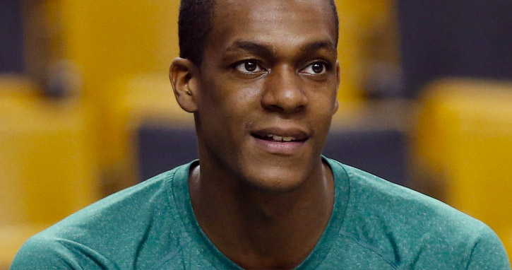 Rondo acerta com o Mavs