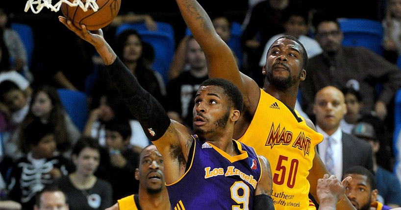 Lakers vs Kings: Jogo dos rivais enfraquecidos