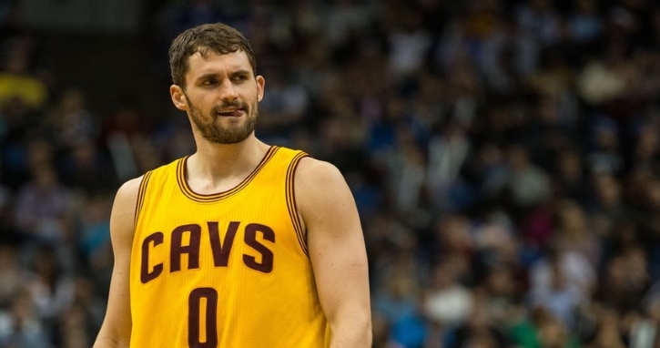 Kevin Love decide se tornar agente livre