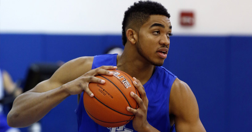 Karl-Anthony Towns treina em LA e impressiona