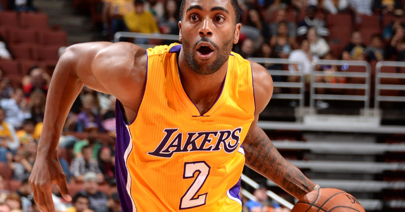 Wayne Ellington deixa o Lakers