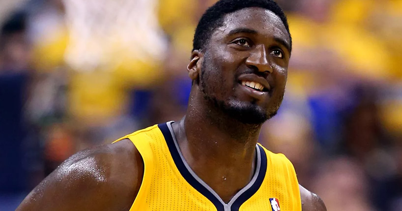 Roy Hibbert é um Laker!