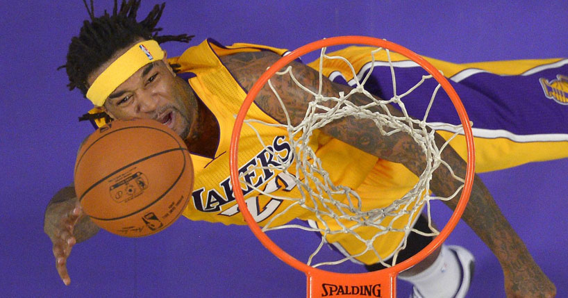Jordan Hill acerta com o Pacers