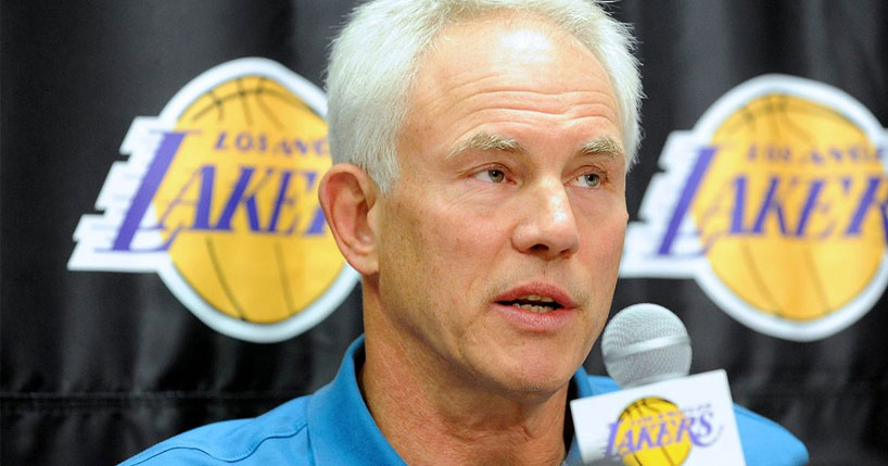 O Lakers precisa contratar um ala-aberto