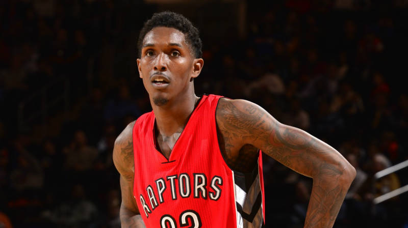 Lakers acerta contrato de 3 anos com Lou Williams