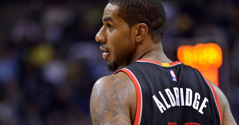 LaMarcus acerta com o Spurs por quatro anos