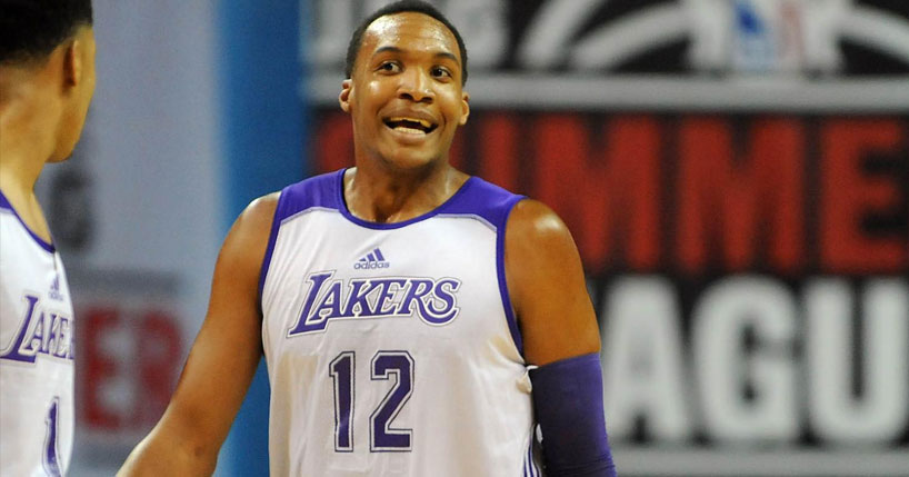Byron Scott explica saída de Robert Upshaw