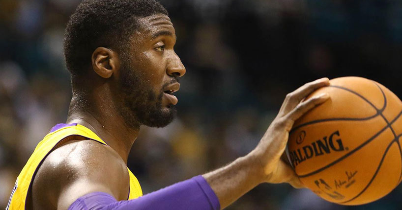 Focado na defesa, Lakers recebe Mavs