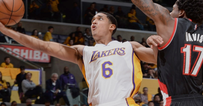 Lakers não segura Lillard e perde para Blazers em LA