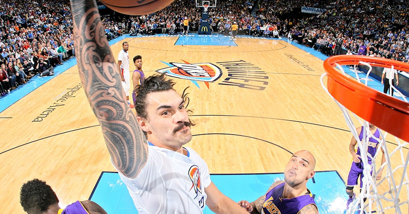 Sem Kobe, Lakers leva uma surra do Thunder