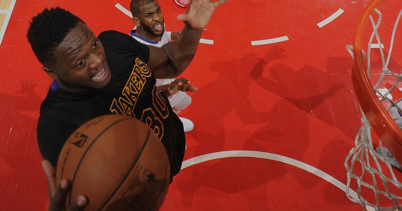 Lakers perde batalha contra o Clippers