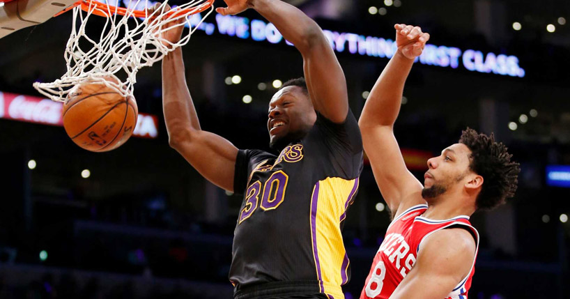 Confira os melhores lances de Clarkson e Randle contra o Sixers