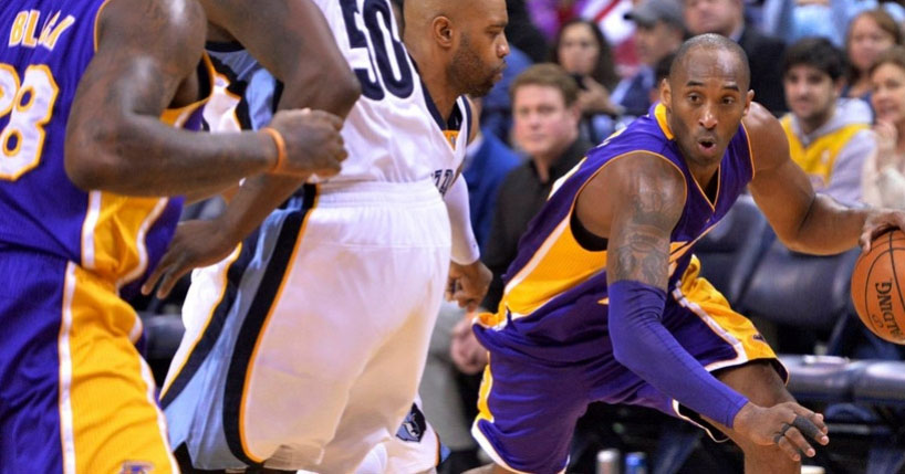 Lakers x Grizzlies: Kobe Bryant está de volta