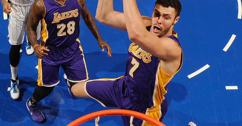 Larry Nance volta a ser titular em breve