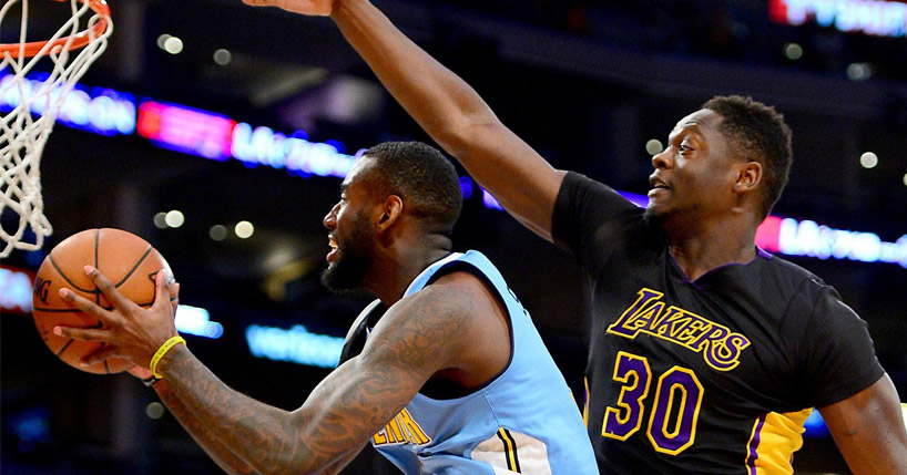 Randle faz triplo-duplo, mas Lakers é derrotado