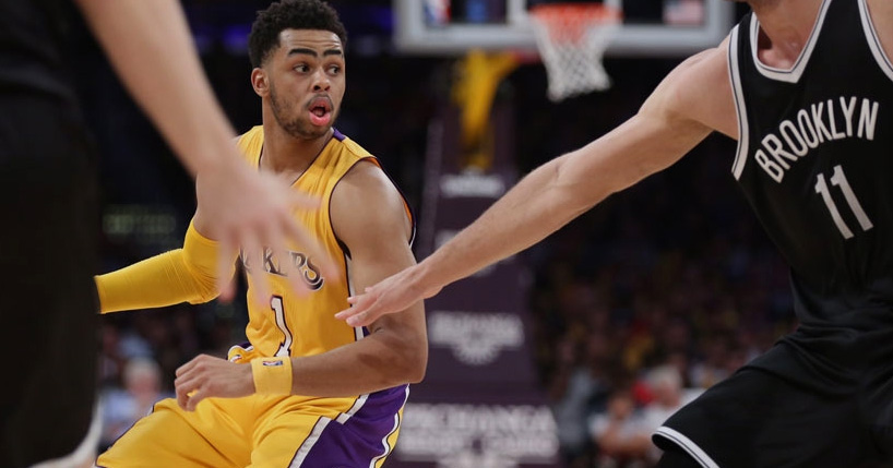 Russell marca 39 e Lakers vence Nets em Los Angeles