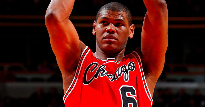 Cristiano Felicio brilha em vitória do Bulls
