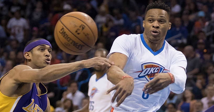 Lakers dorme no segundo tempo e sofre nova derrota