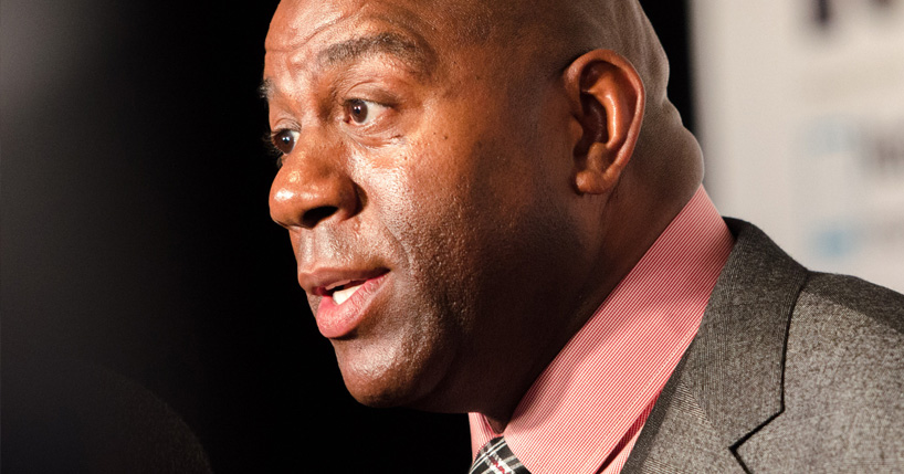 Magic Johnson não é mais vice-presidente honorário do Lakers