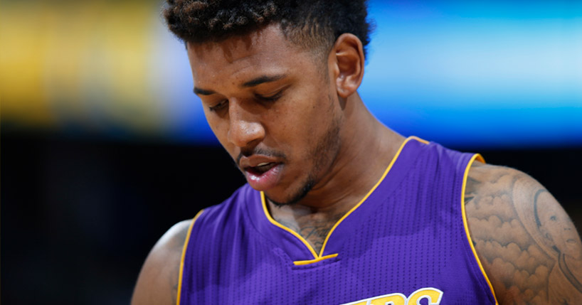 Lakers vai trocar ou dispensar Nick Young