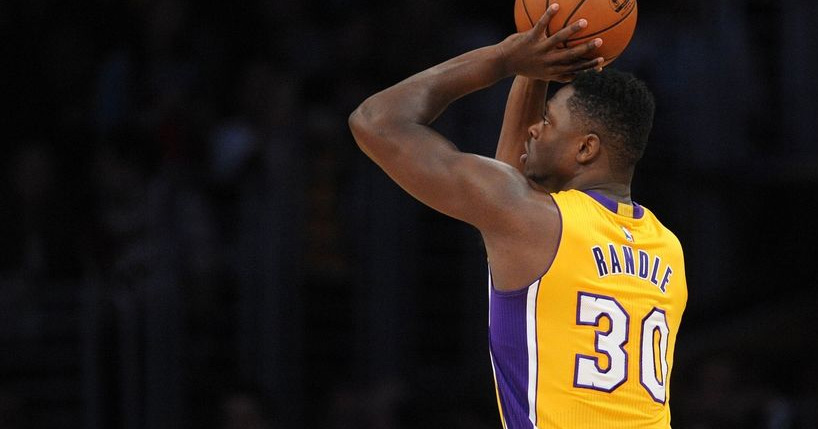 Randle tem arremessado mais de 1000 vezes por dia