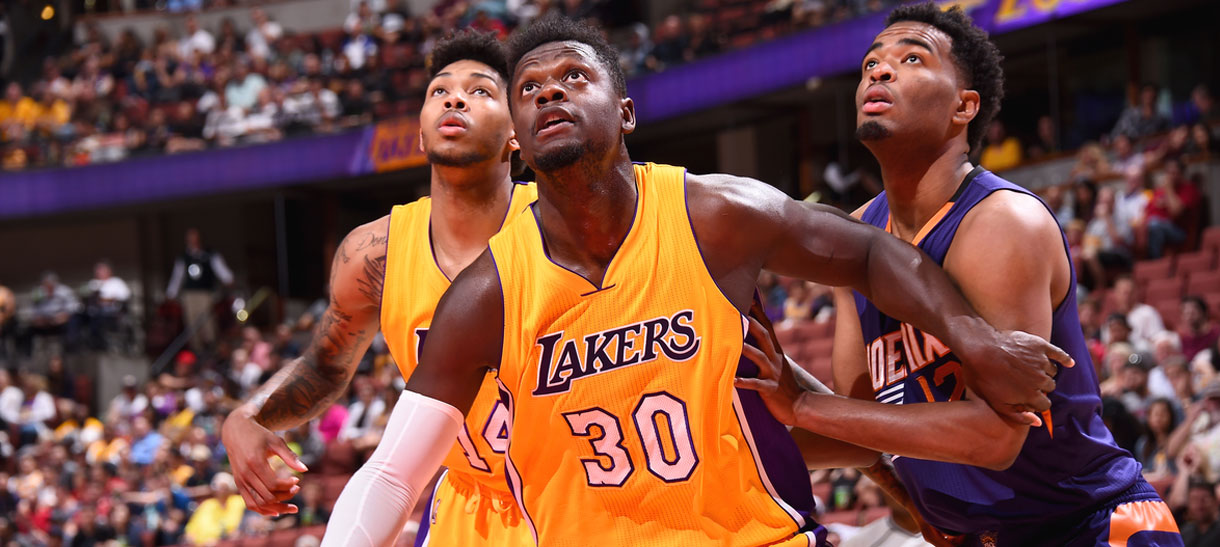 Lakers visita o Suns em busca da primeira vitória