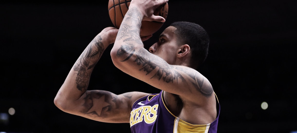 Lakers tenta evitar quinta derrota seguida hoje contra o Rockets