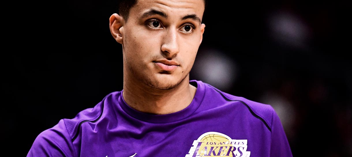 Kyle Kuzma brilha e parece garantir titularidade no Lakers de Walton