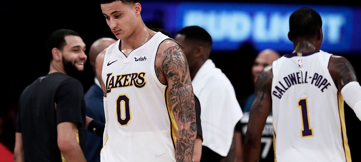 Lakers perde para Wolves e amarga terceira derrota seguida