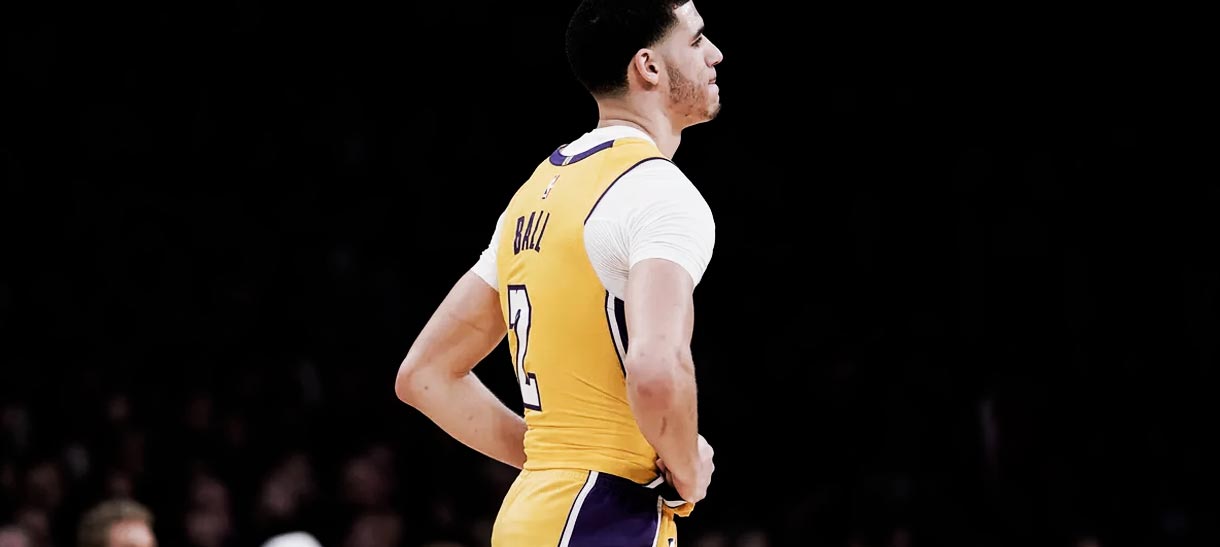 No retorno de Lonzo, Lakers amarga sequência de nove derrotas