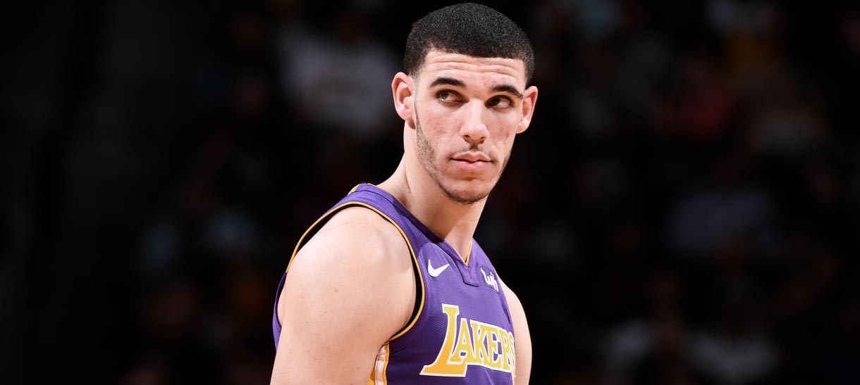 Lonzo Ball continua de fora até depois do All-Star Weekend