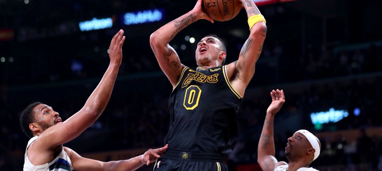 Após partida incrível, Lakers perde para o Bucks no tempo extra