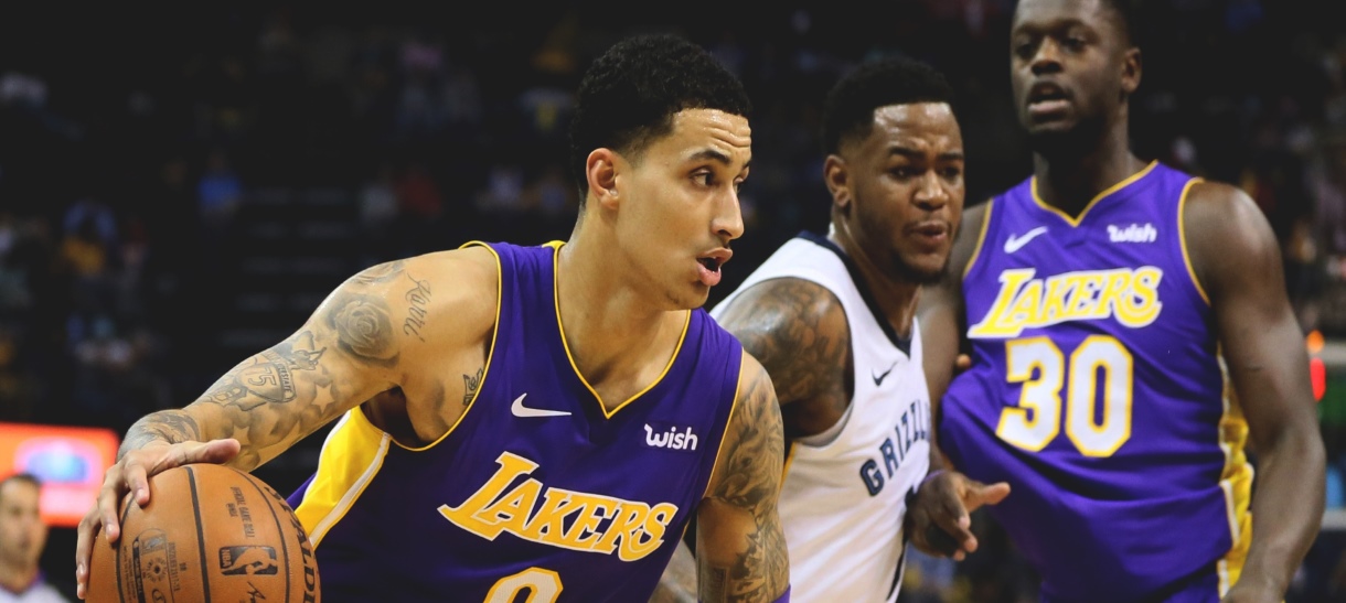 Lakers vence Grizzlies em Memphis em bom jogo de Kyle Kuzma