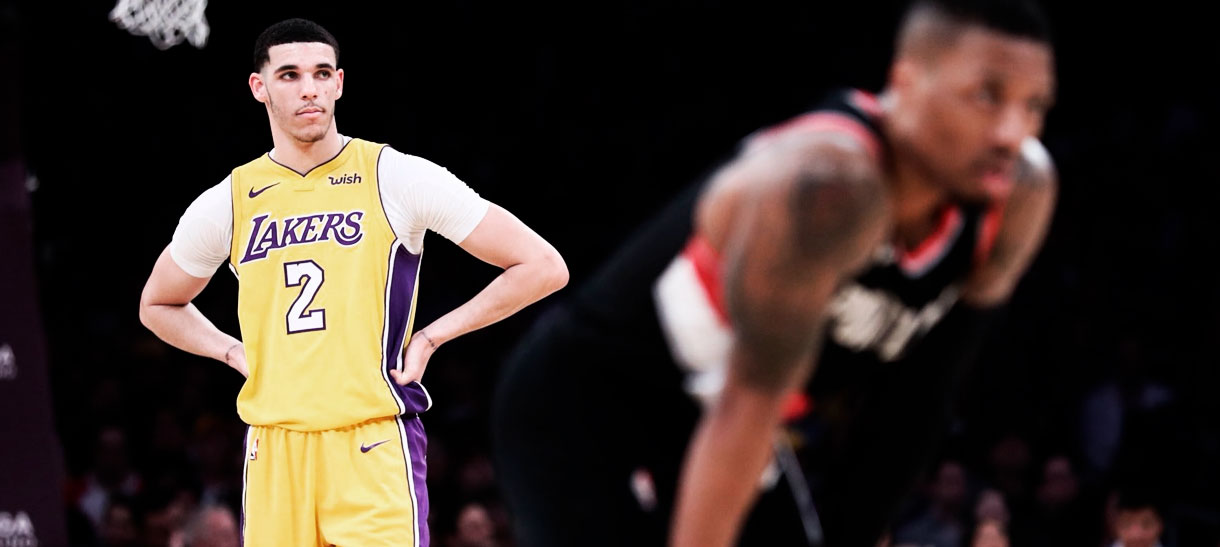 Em partida eletrizante, Lakers deixa vitória escapar no fim