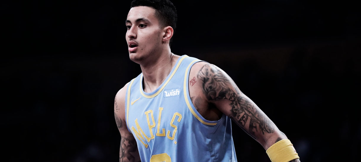 Kuzma brilha e Lakers bate Spurs na prorrogação em Los Angeles