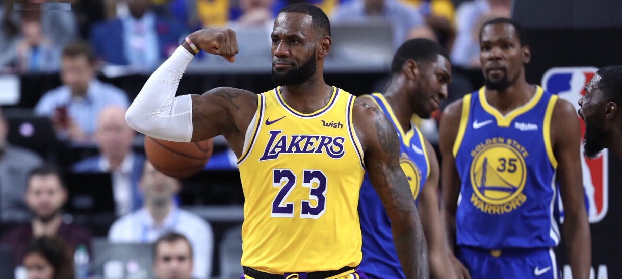 No retorno de Lonzo, Lakers vence o Golden State Warriors