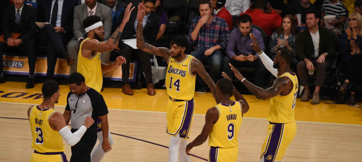 Na “noite do orgulho” Lakers vence o primeiro jogo na pré-temporada
