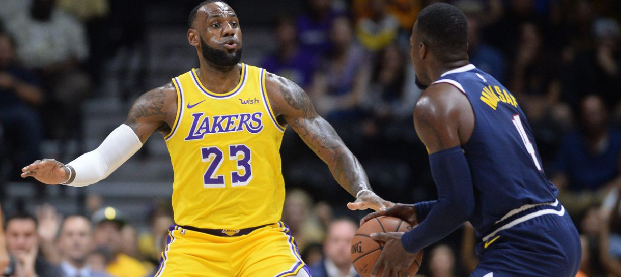 Lakers perde para o Nuggets em estreia de LeBron no Staples Center