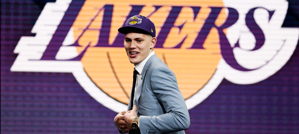 Lakers envia Moritz Wagner e Svi Mykhailiuk para a G-League