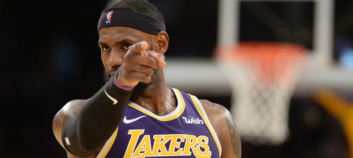 Lakers recebe o Hawks em busca do retrospecto positivo