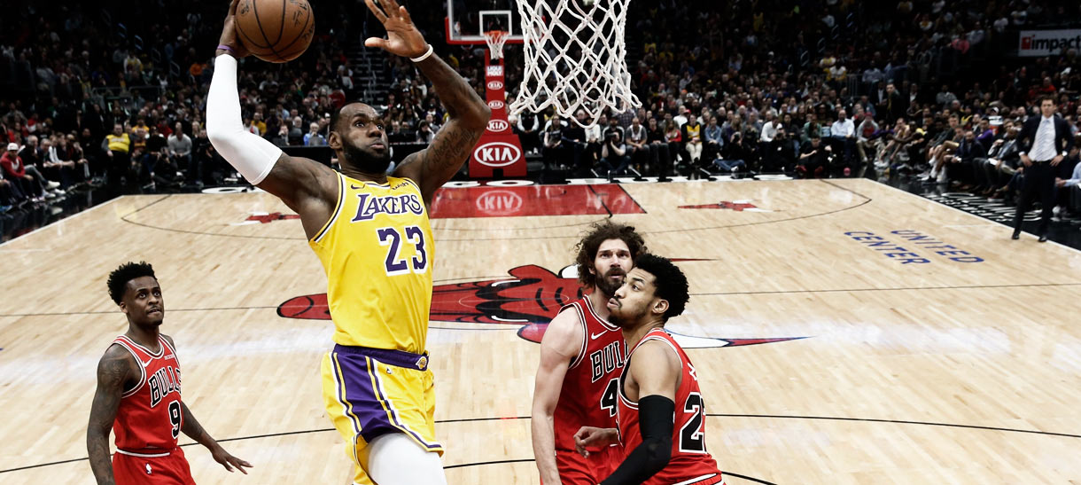 Lakers volta a vencer ao derrotar o Bulls em Chicago