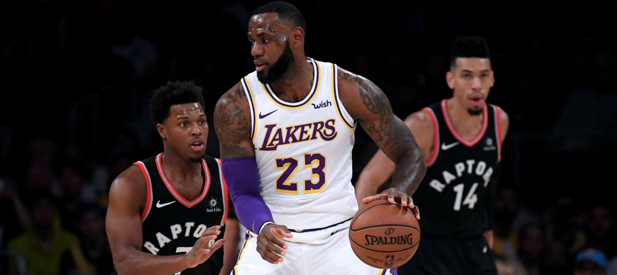 Lakers vai ao Canadá e visita o Toronto Raptors