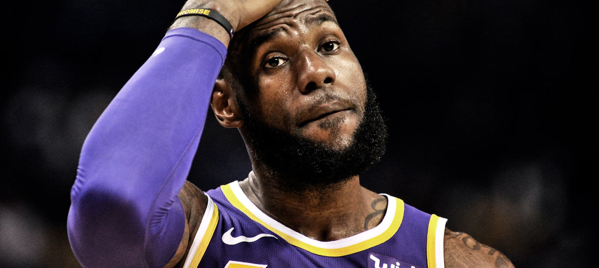 LeBron diz não acreditar na diretoria e pede para ser trocado