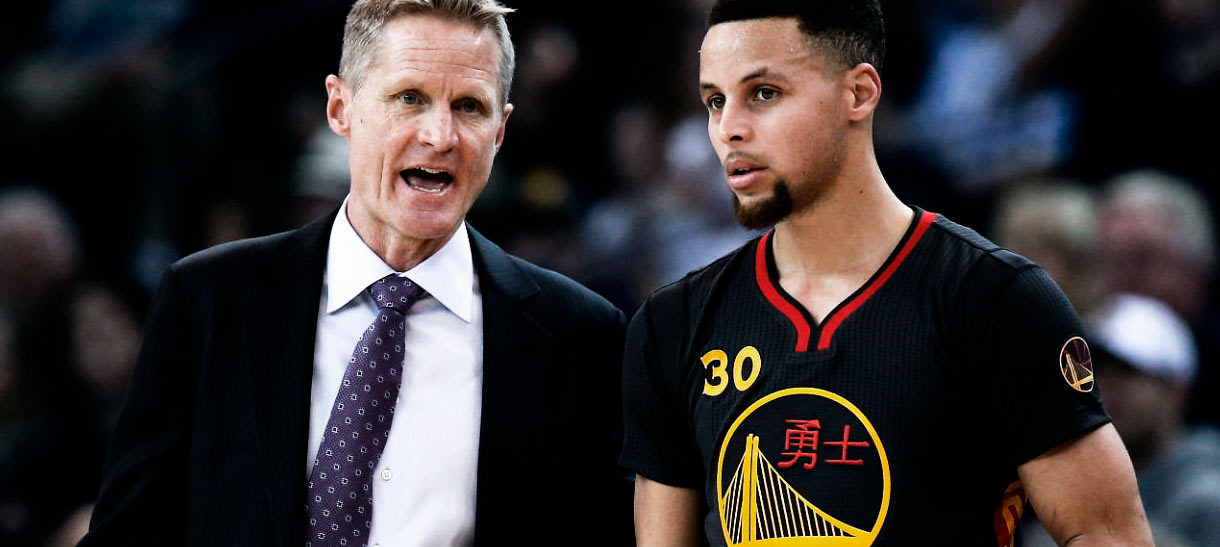 Steph Curry e Steve Kerr defendem o comportamento de Luke Walton