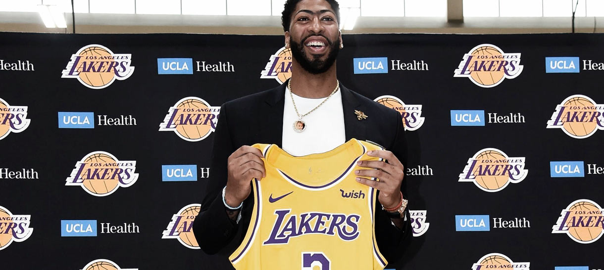 Veja como foi a apresentação de Anthony Davis no Lakers