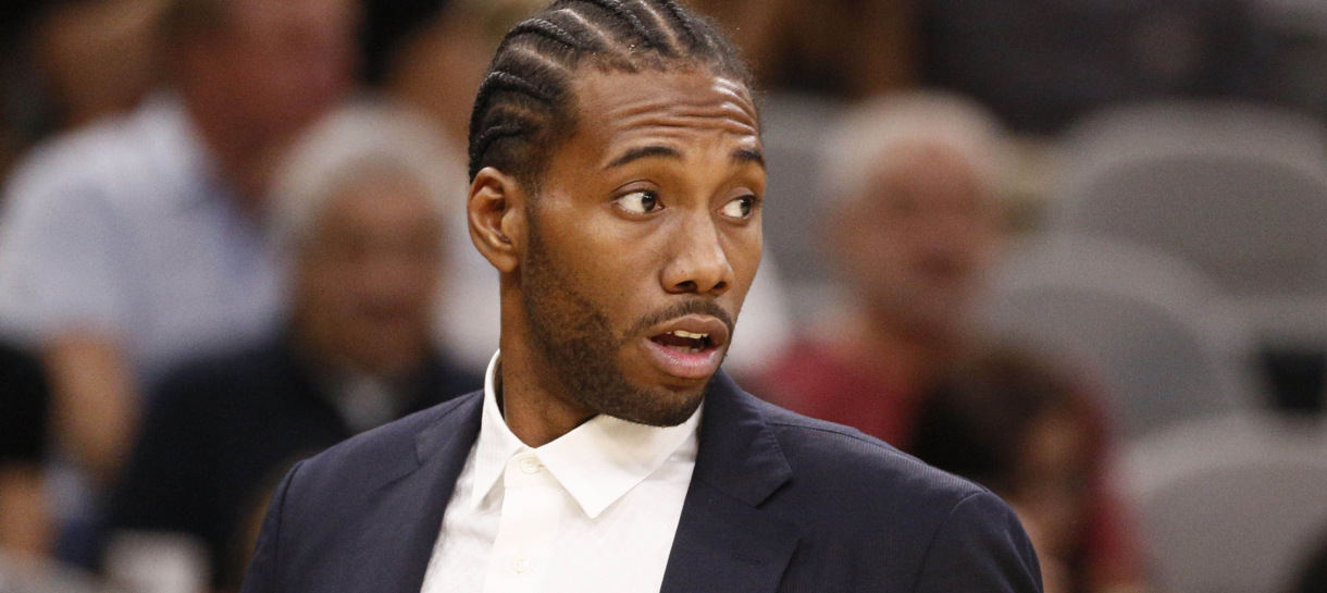 Saiba sobre o que Kawhi e Magic Johnson conversaram na abertura do mercado