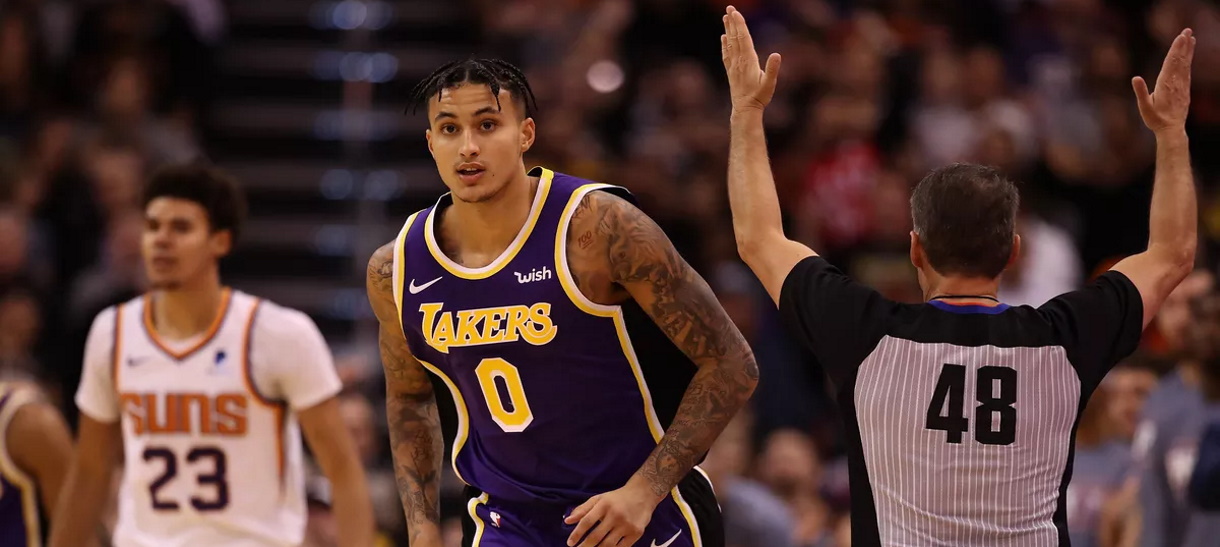 Lakers vence duelo ofensivo contra o Suns