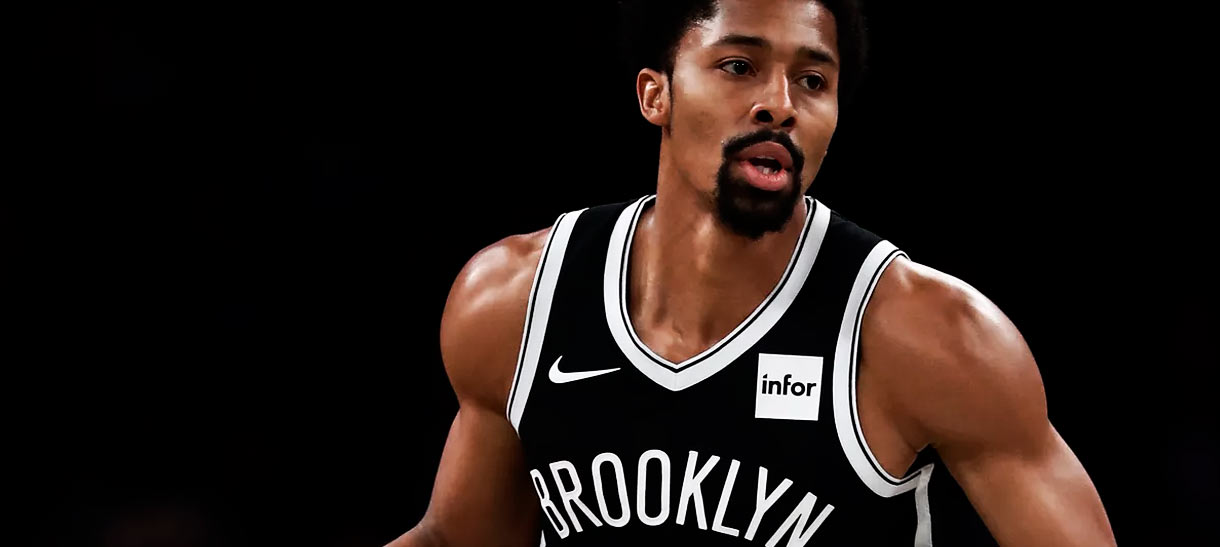 Lakers interessado em Spencer Dinwiddie e Dennis Schroder